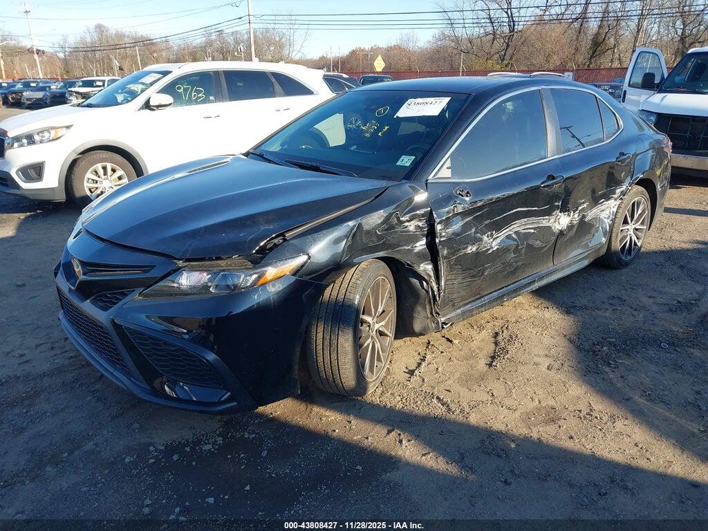 4T1G11AK5NU644428 2022 TOYOTA CAMRY photo no. 2