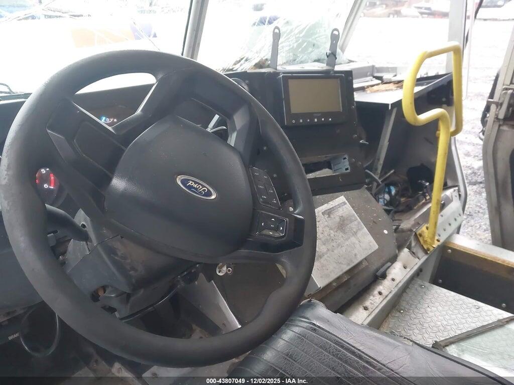 1F64F5KN6L0A07242 2020 FORD F-59 COMMERCIAL STRIPPED photo no. 7
