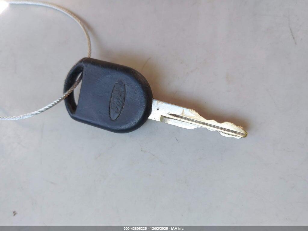 1FMPU16555LB12631 2005 FORD EXPEDITION photo no. 11