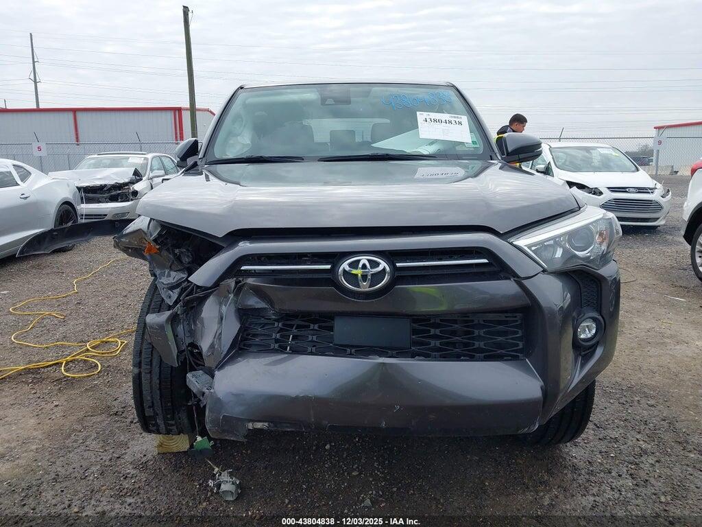 JTEFU5JRXN5262767 2022 TOYOTA 4RUNNER photo no. 12