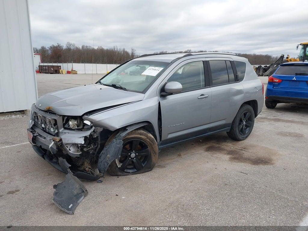 1C4NJDEB4FD340483 2015 JEEP COMPASS photo no. 2