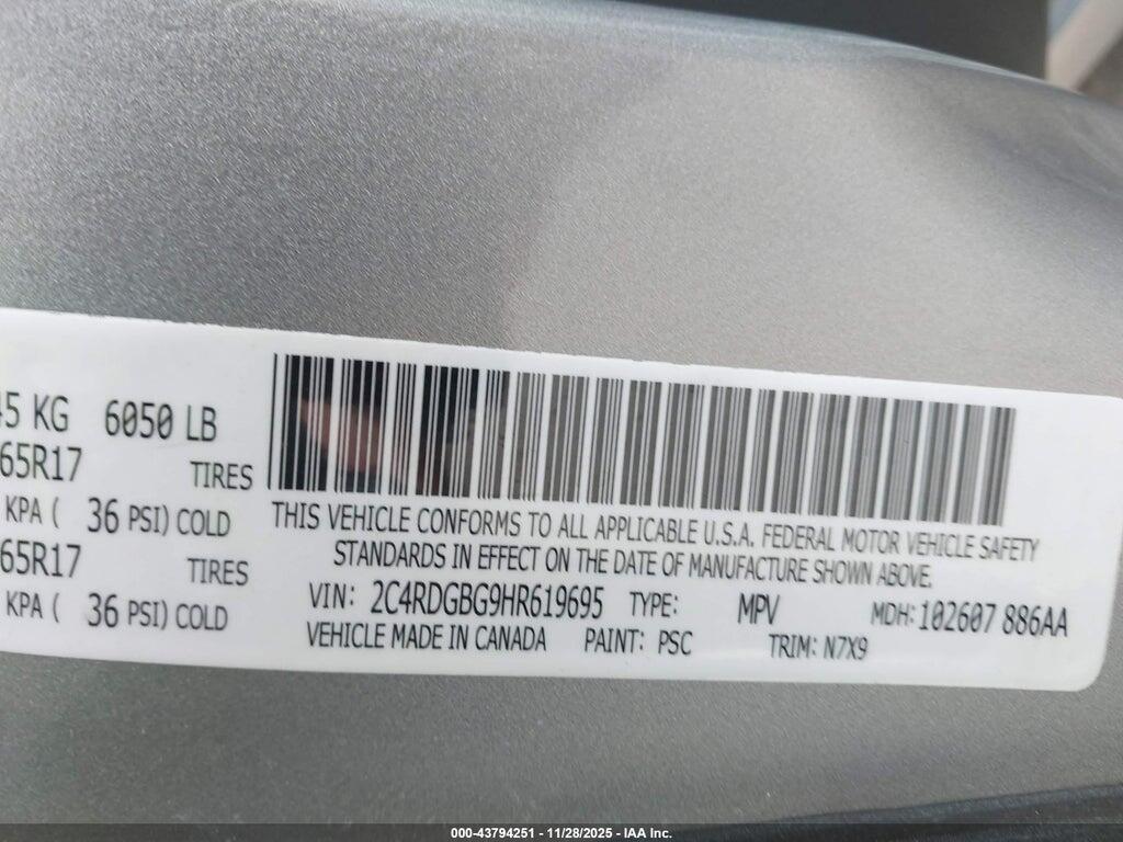 2C4RDGBG9HR619695 2017 DODGE GRAND CARAVAN photo no. 9