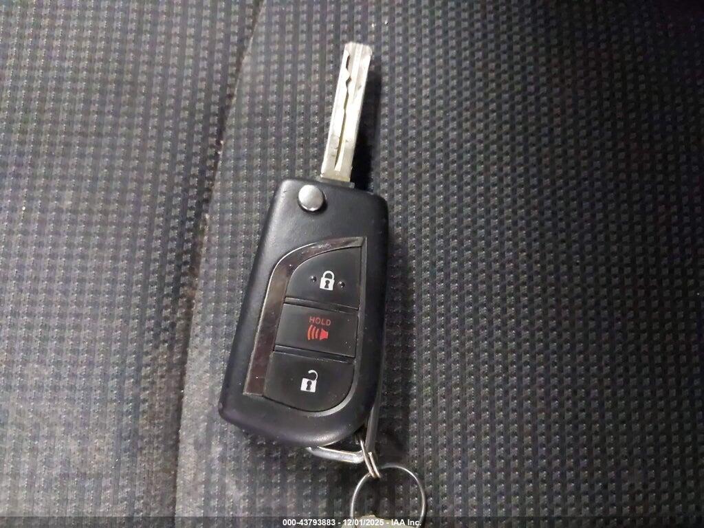 2T3MWRFV3KW021768 2019 TOYOTA RAV4 HYBRID photo no. 11