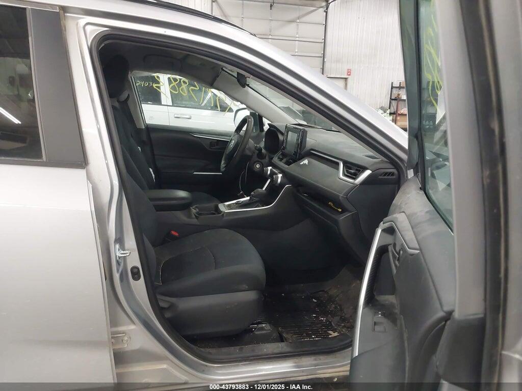 2T3MWRFV3KW021768 2019 TOYOTA RAV4 HYBRID photo no. 5