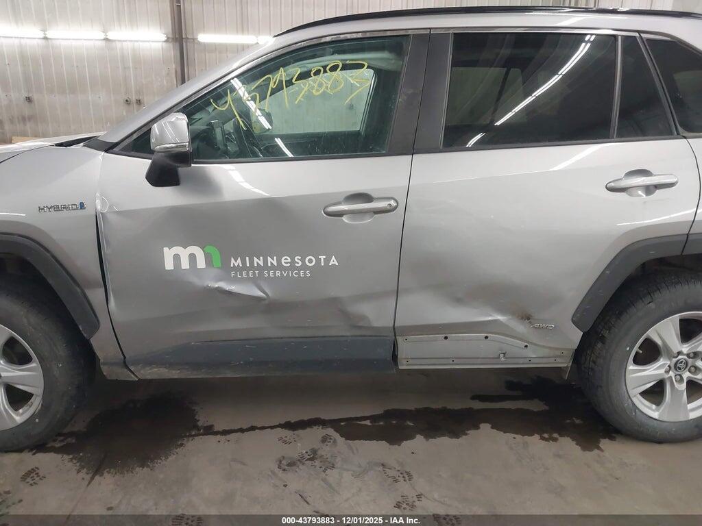 2T3MWRFV3KW021768 2019 TOYOTA RAV4 HYBRID photo no. 6