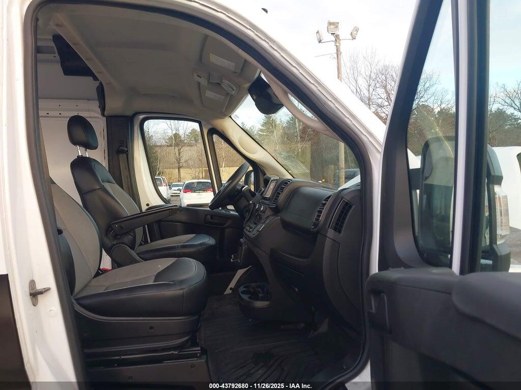 3C6LRVBGXPE547912 2023 RAM PROMASTER 1500 photo no. 5