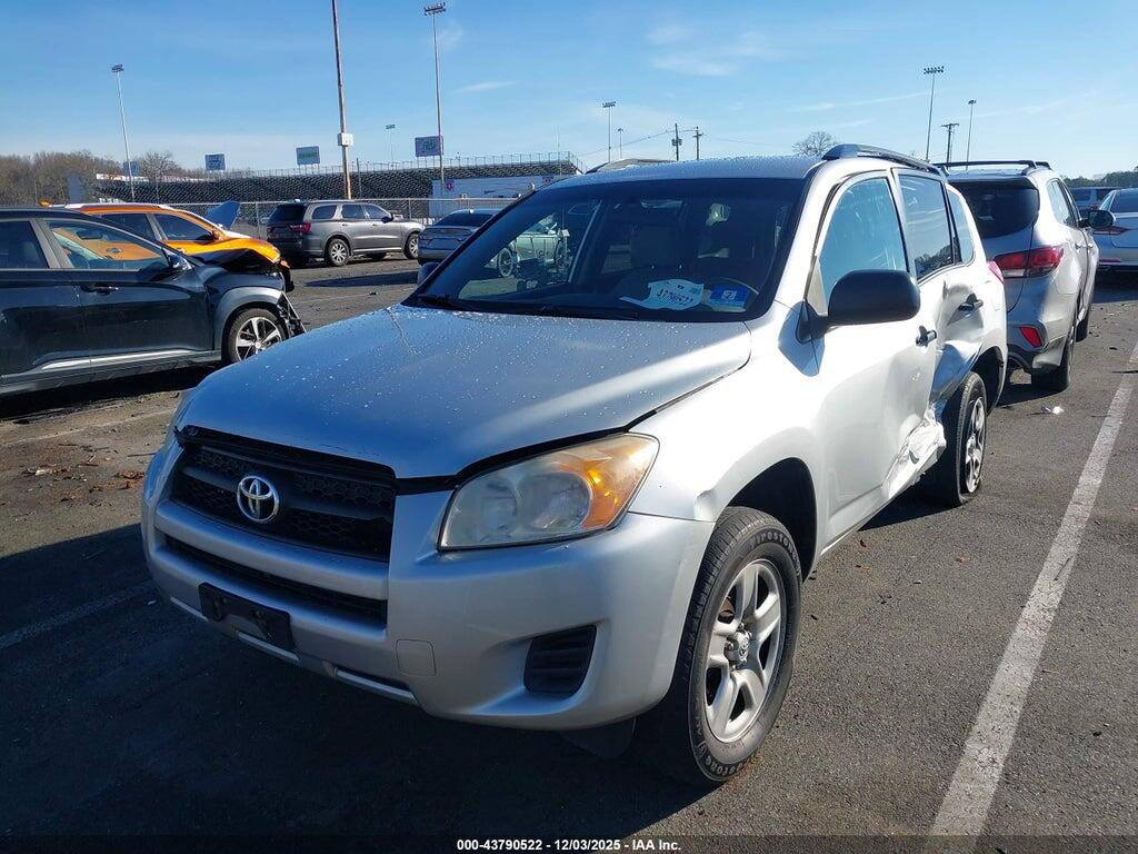 2T3ZF4DV7AW017071 2010 TOYOTA RAV4 photo no. 2