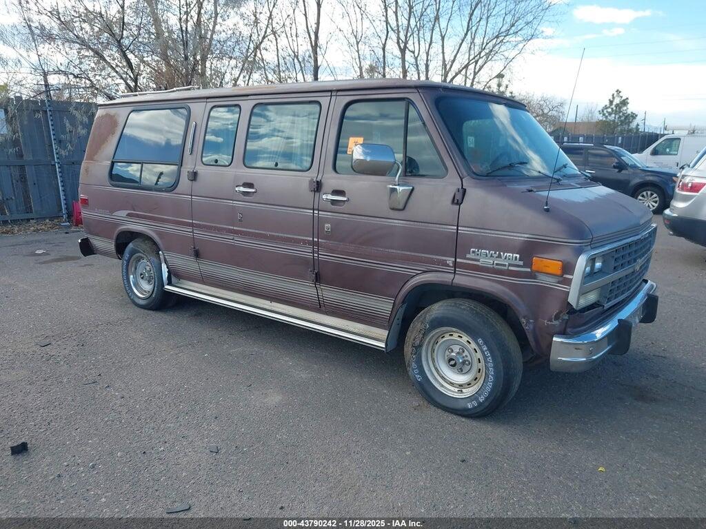 2GBEG25KXP4108392 1993 CHEVROLET G20 photo no. 1