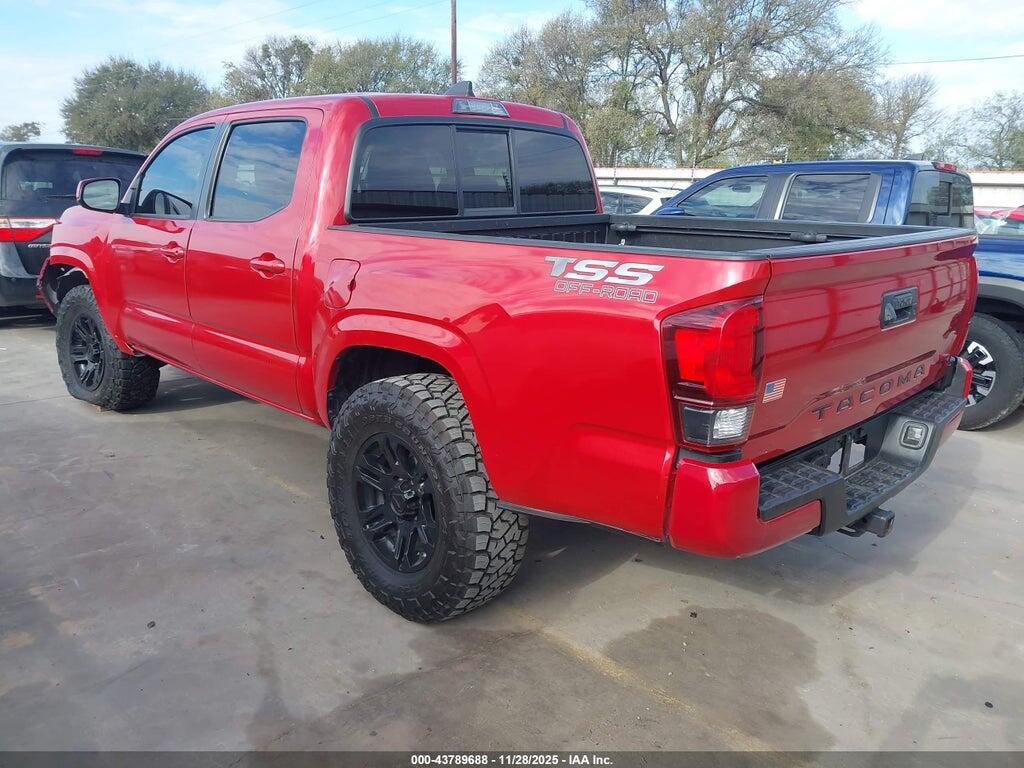 3TYAX5GN1NT038442 2022 TOYOTA TACOMA photo no. 3