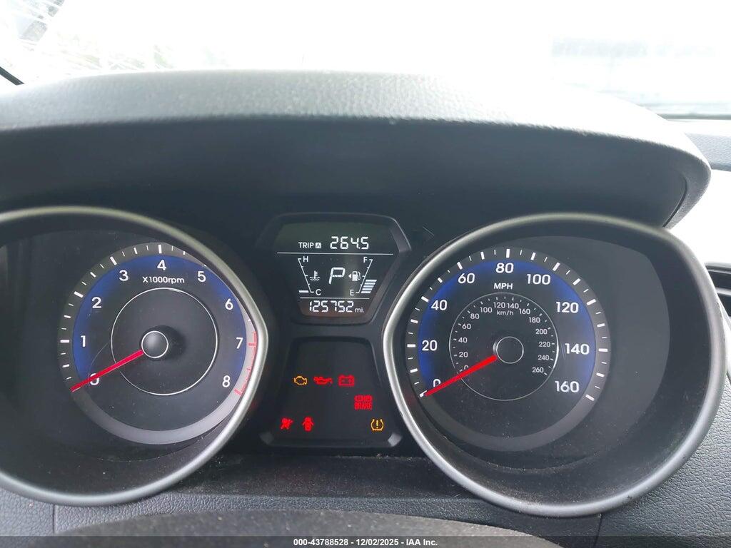 KMHDH4AE7FU355465 2015 HYUNDAI ELANTRA photo no. 7