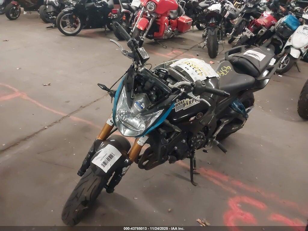 JYARN27E5BA000901 2011 YAMAHA FZ8 photo no. 2