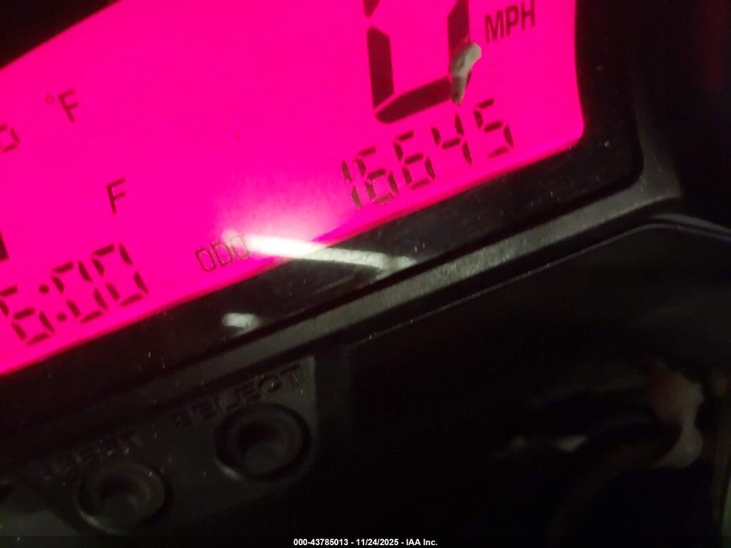 JYARN27E5BA000901 2011 YAMAHA FZ8 photo no. 7