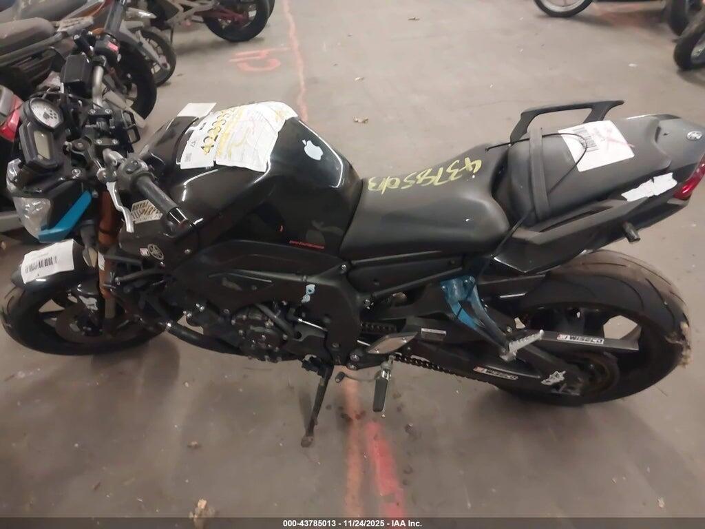 JYARN27E5BA000901 2011 YAMAHA FZ8 photo no. 9