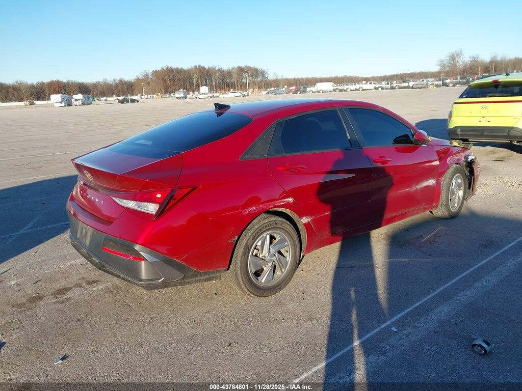 KMHLL4DG8RU842069 2024 HYUNDAI ELANTRA photo no. 4
