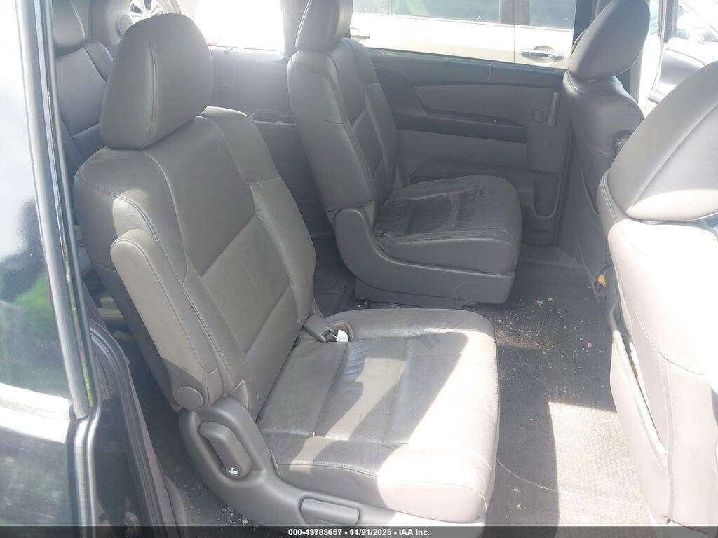5FNRL5H96BB070492 2011 HONDA ODYSSEY photo no. 8