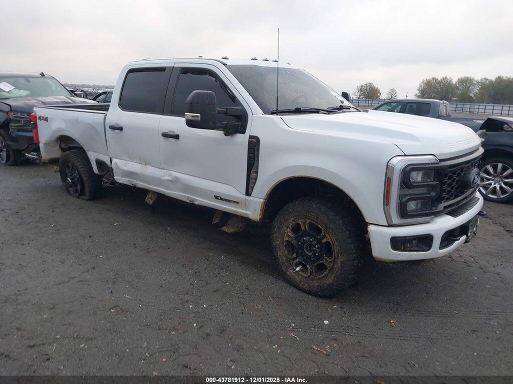 1FT8W2BT8REF05577 2024 FORD F-250 photo no. 1