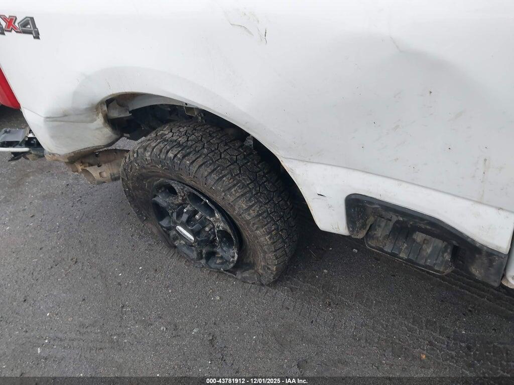 1FT8W2BT8REF05577 2024 FORD F-250 photo no. 12