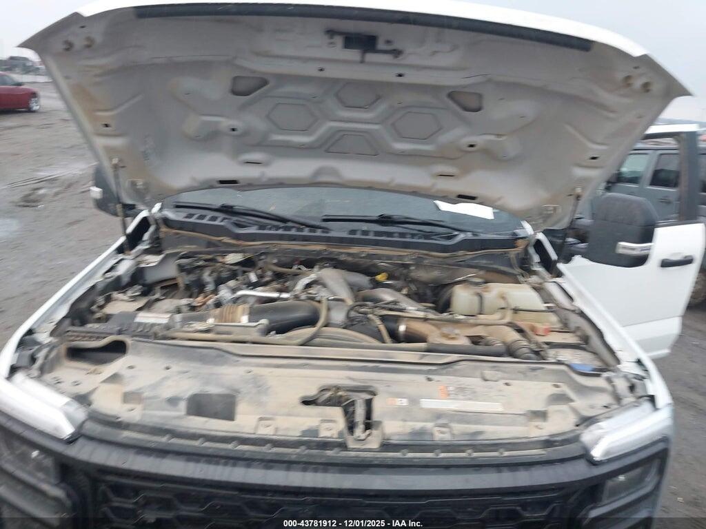 1FT8W2BT8REF05577 2024 FORD F-250 photo no. 9