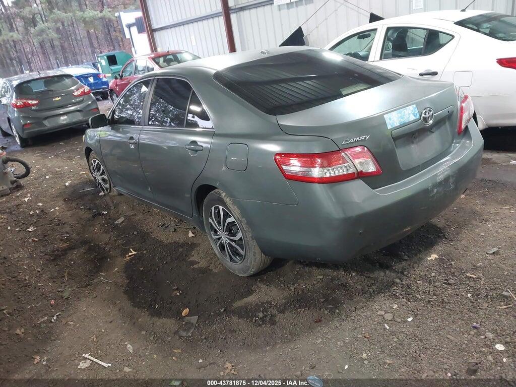 4T1BF3EK8AU559093 2010 TOYOTA CAMRY photo no. 3