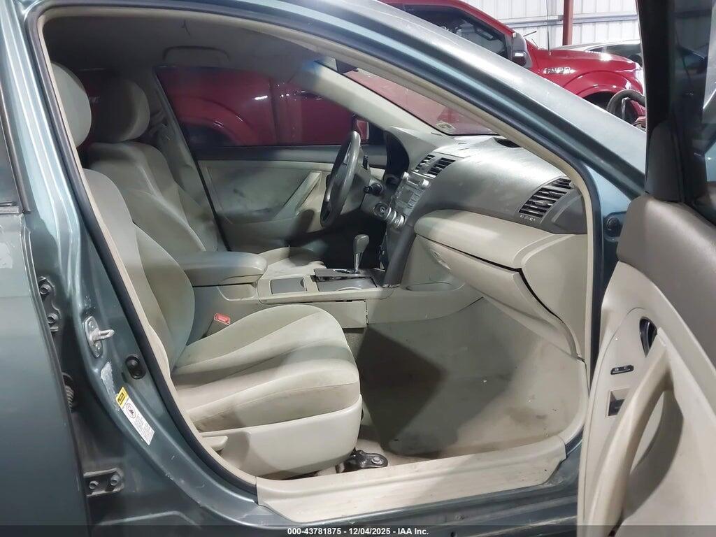 4T1BF3EK8AU559093 2010 TOYOTA CAMRY photo no. 5