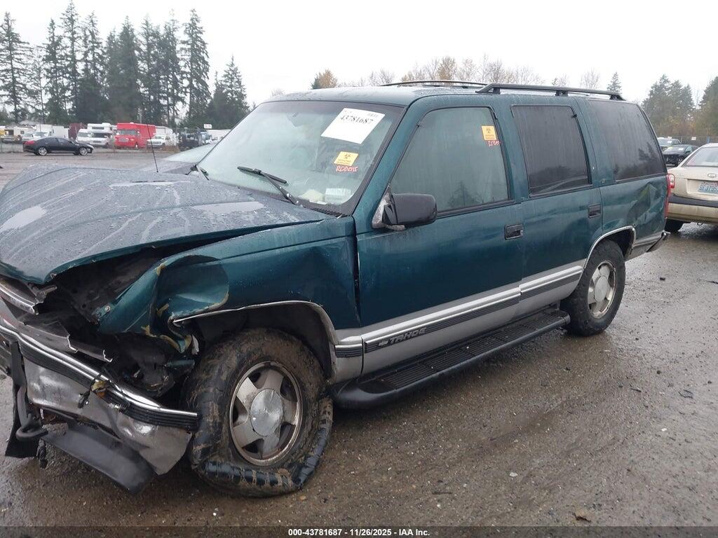 1GNEK13R1VJ301255 1997 CHEVROLET TAHOE photo no. 2