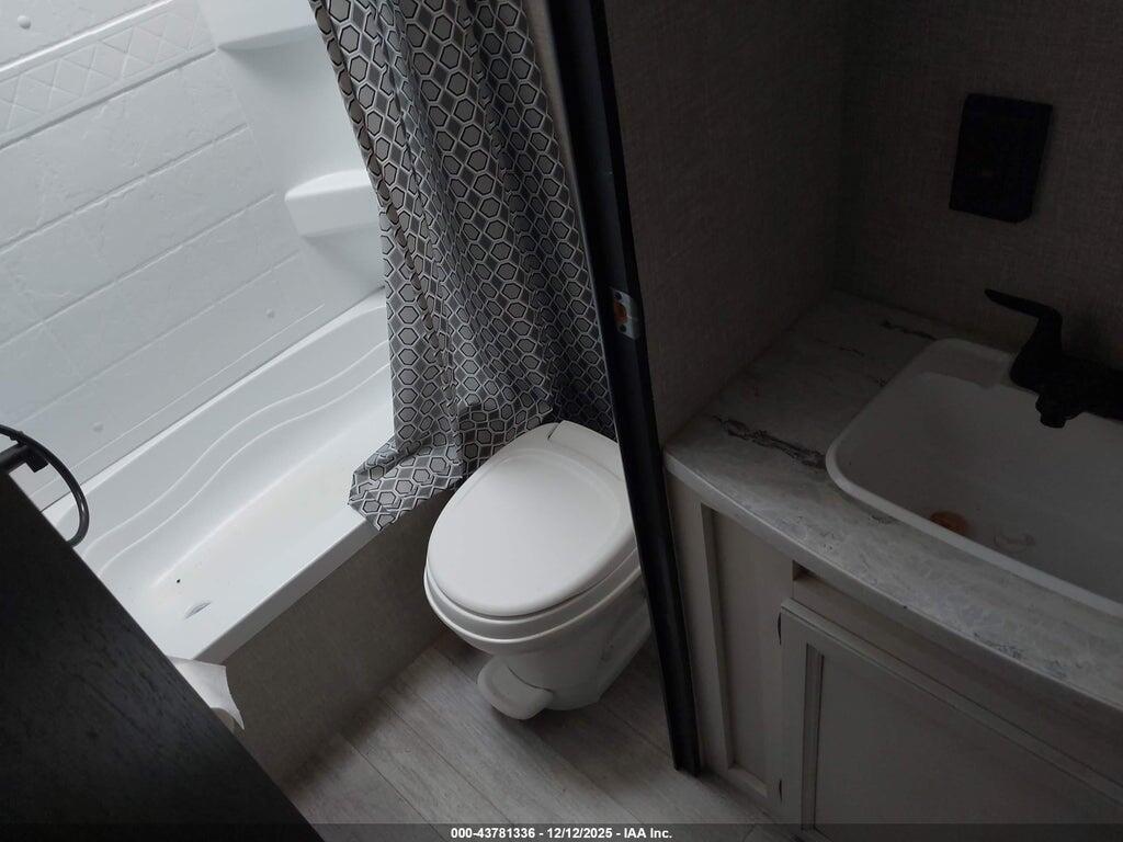 1UJBJ0BP0N17W1158 2022 JAYCO CAMPER photo no. 7