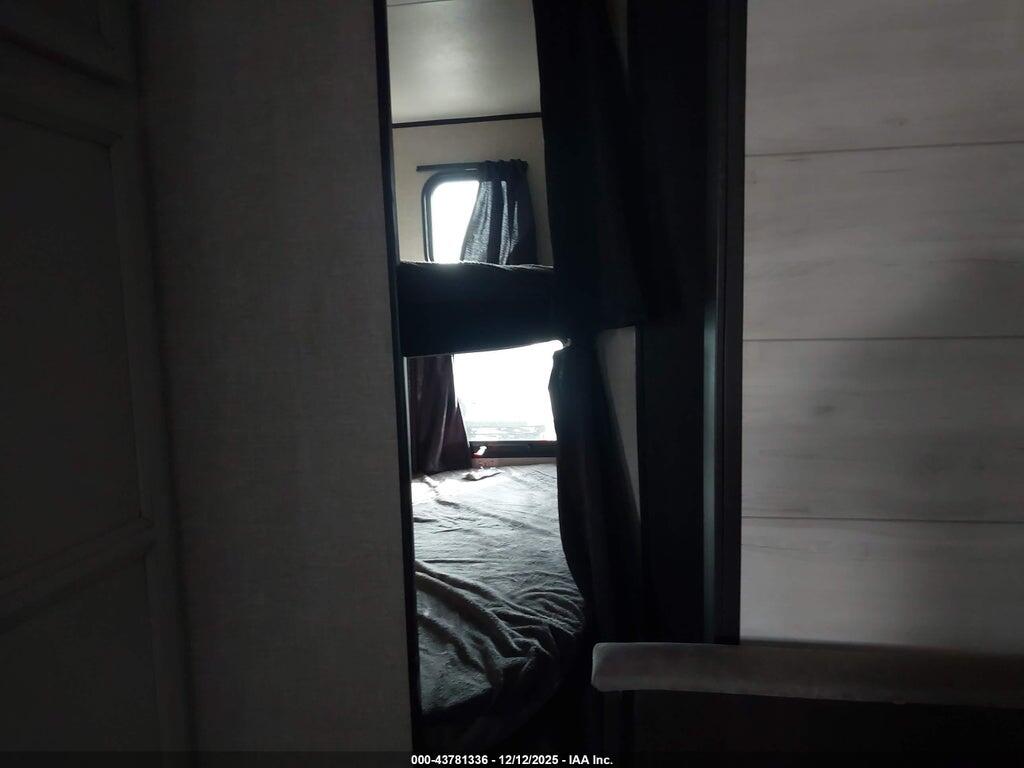 1UJBJ0BP0N17W1158 2022 JAYCO CAMPER photo no. 8