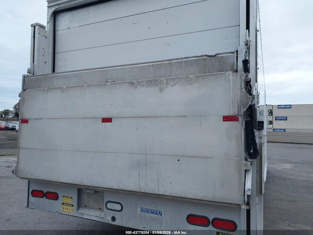 4UZAC3DV6CCBT7139 2012 FREIGHTLINER CHASSIS photo no. 11