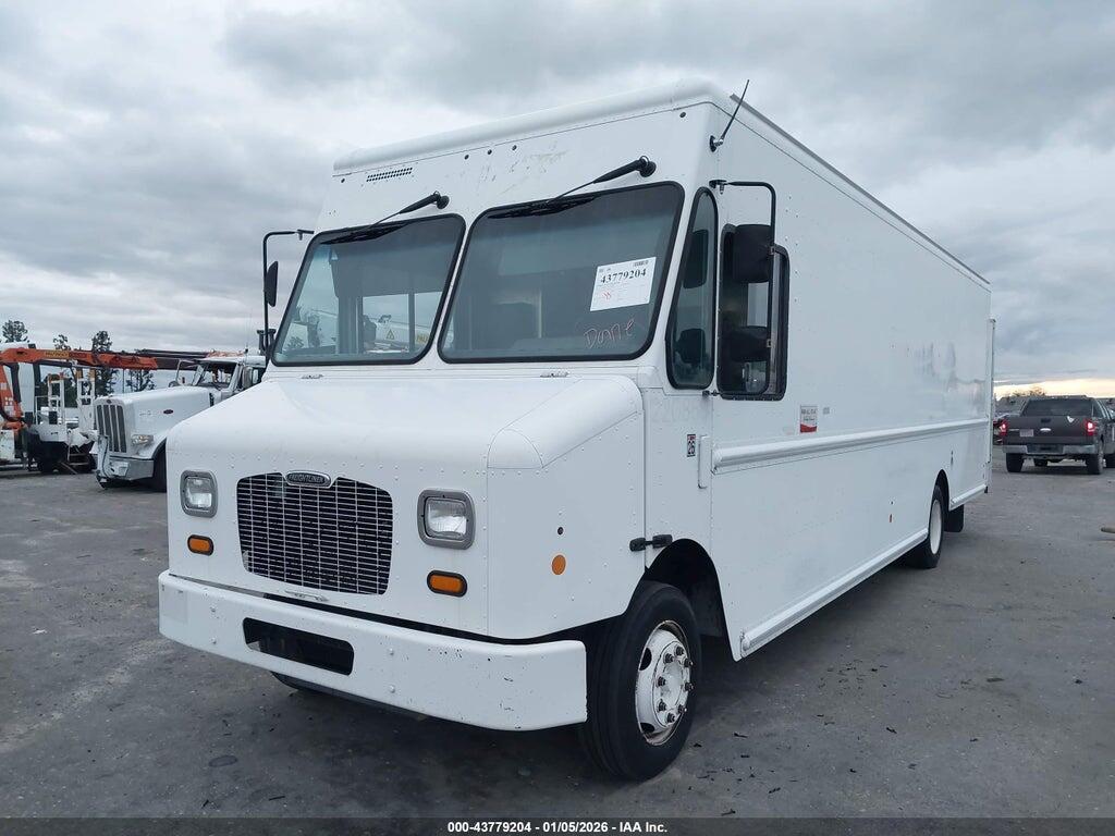 4UZAC3DV6CCBT7139 2012 FREIGHTLINER CHASSIS photo no. 2