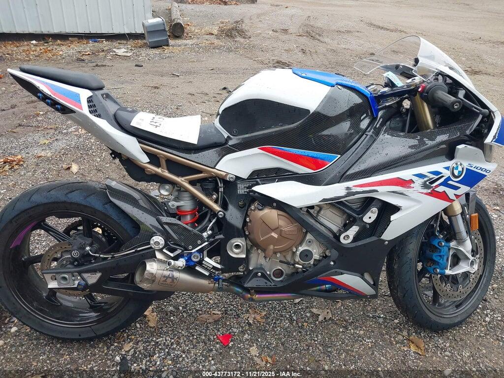 WB10E2303N6F20951 2022 BMW S 1000 photo no. 12