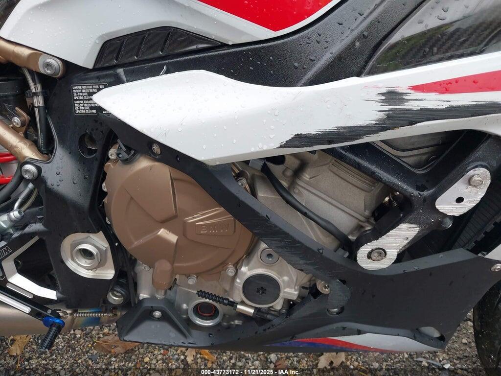 WB10E2303N6F20951 2022 BMW S 1000 photo no. 8