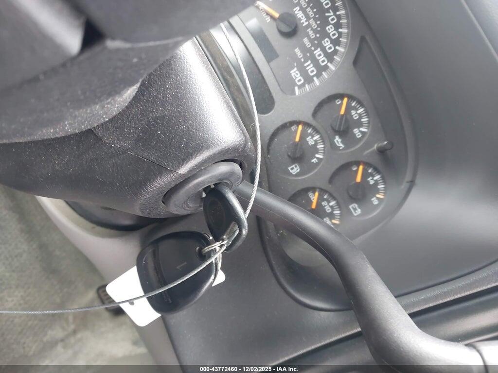 3GNEC16Z93G191580 2003 CHEVROLET SUBURBAN 1500 photo no. 11