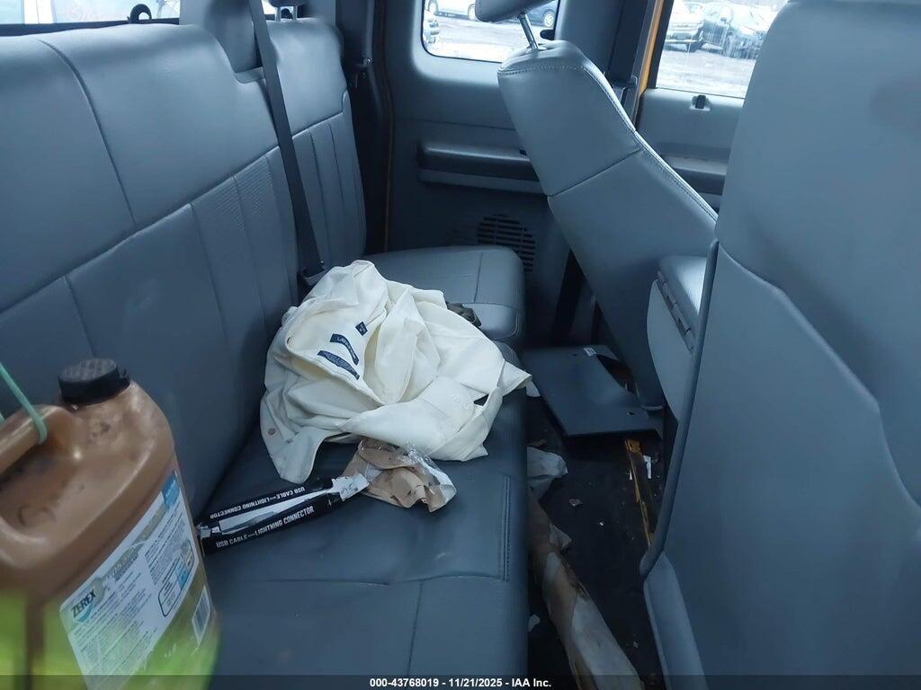 1FT7X2B62BEA70600 2011 FORD F-250 photo no. 8