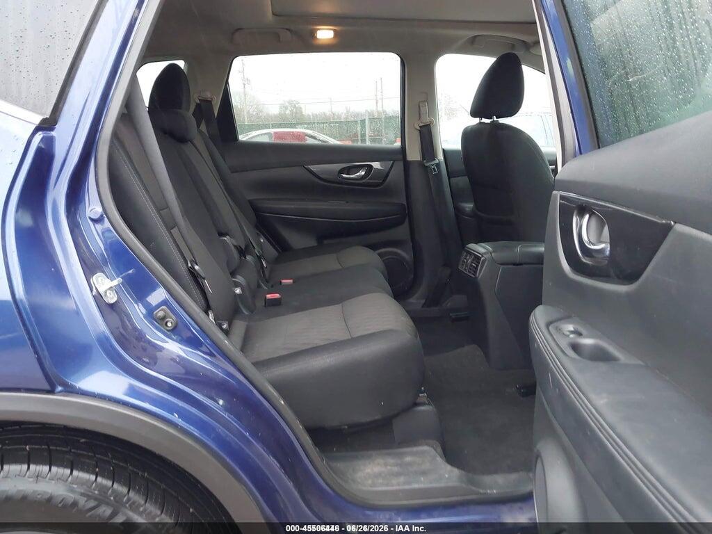 5N1AT2MVXHC769902 2017 NISSAN ROGUE photo no. 8