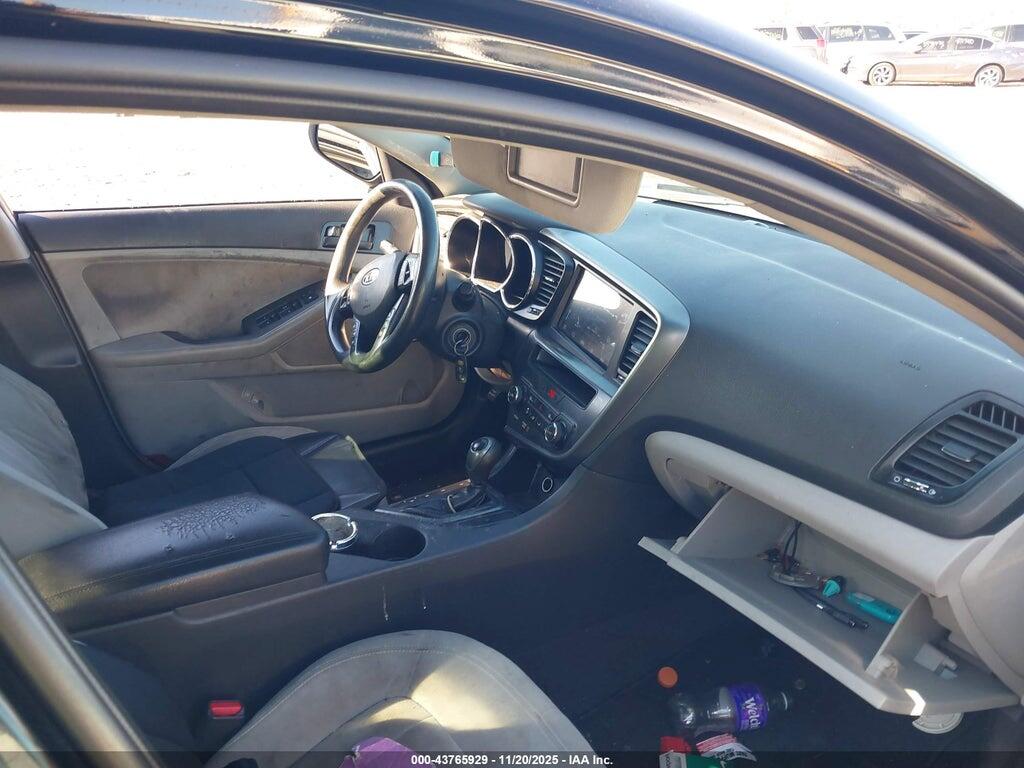 KNAGM4A7XB5077449 2011 KIA OPTIMA photo no. 5