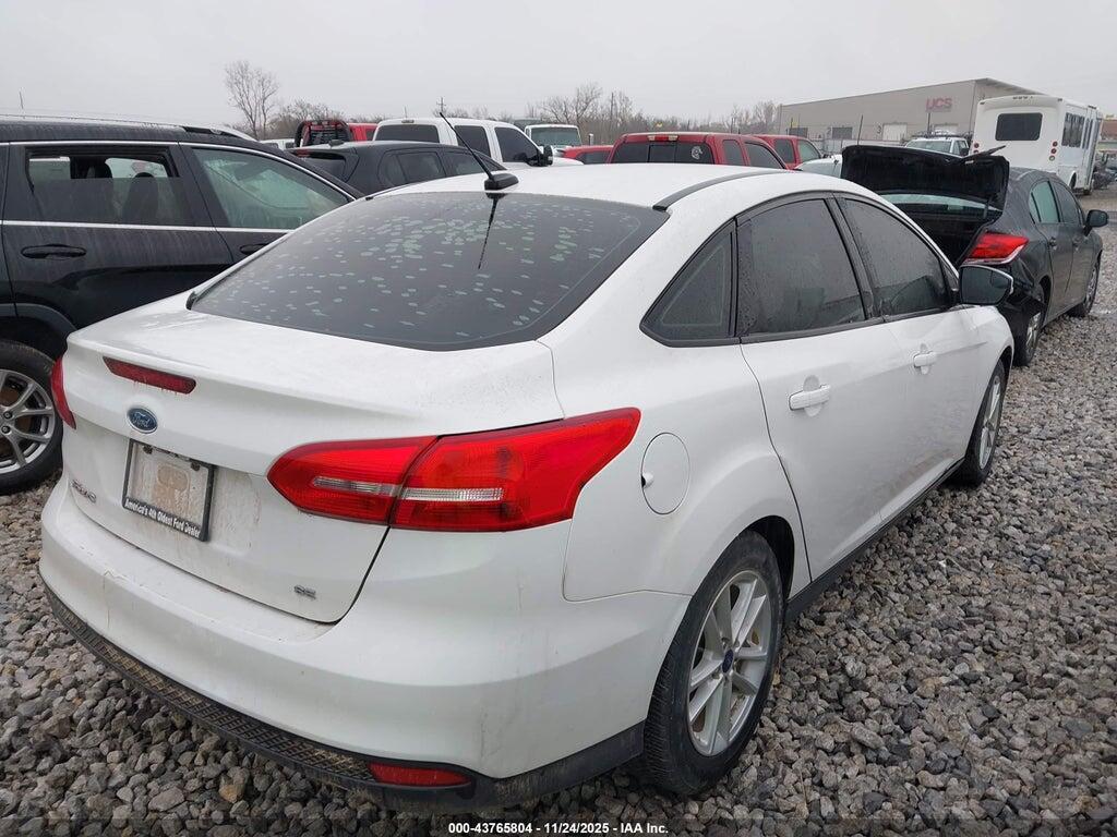 1FADP3F20HL337517 2017 FORD FOCUS photo no. 4