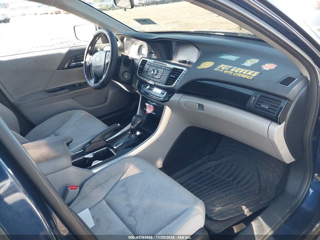 1HGCR2F38HA166502 2017 HONDA ACCORD photo no. 5