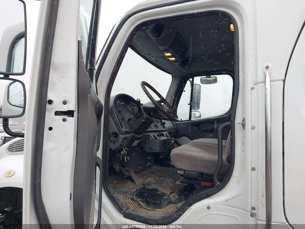 1FVDCXBS7CDBM3533 2012 FREIGHTLINER M2 photo no. 6