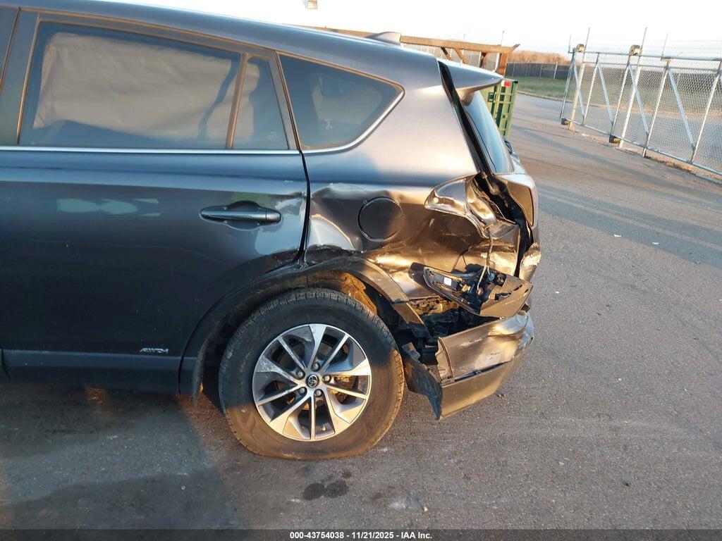 JTMRJREV4JD233760 2018 TOYOTA RAV4 HYBRID photo no. 6