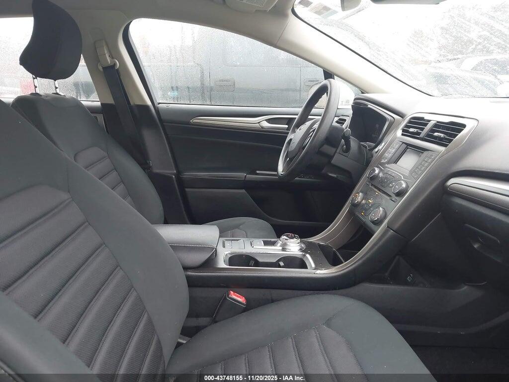 3FA6P0H73HR382906 2017 FORD FUSION photo no. 5