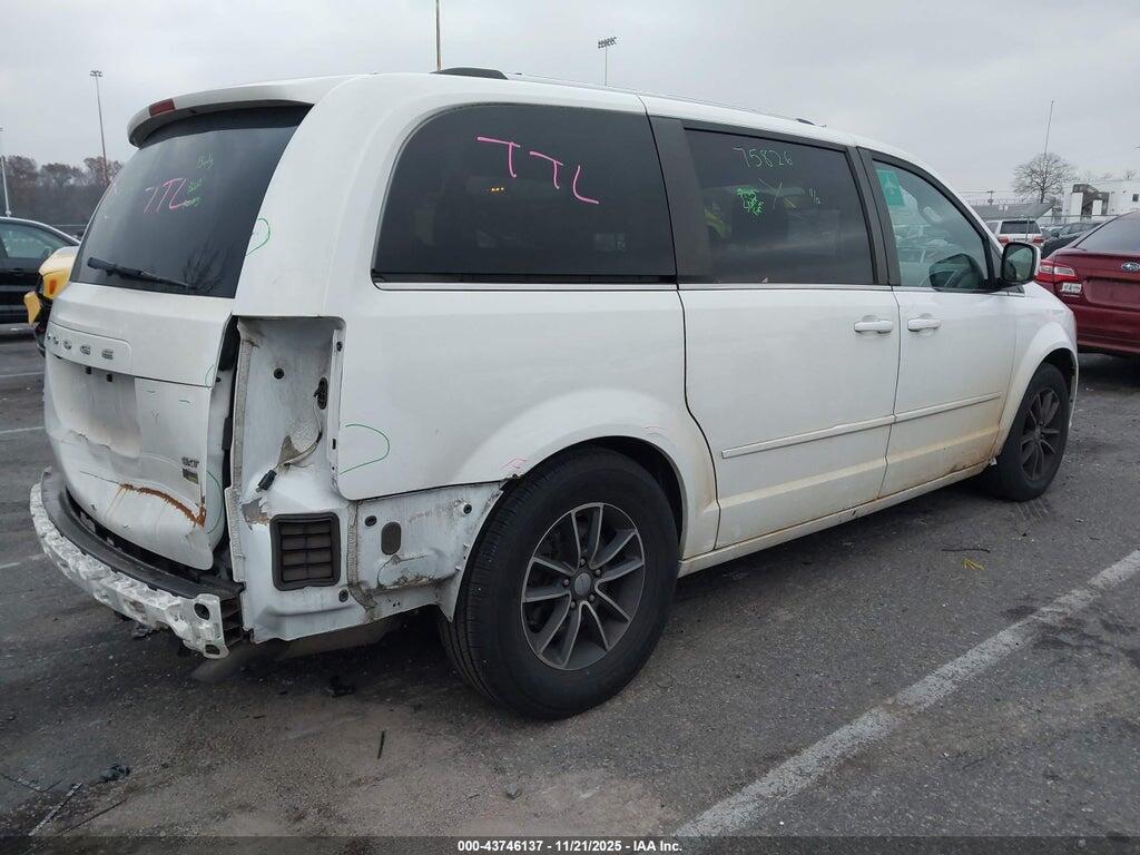 2C4RDGCG6HR818234 2017 DODGE GRAND CARAVAN photo no. 4
