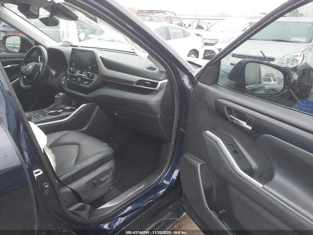 5TDGZRAH1MS055279 2021 TOYOTA HIGHLANDER photo no. 5