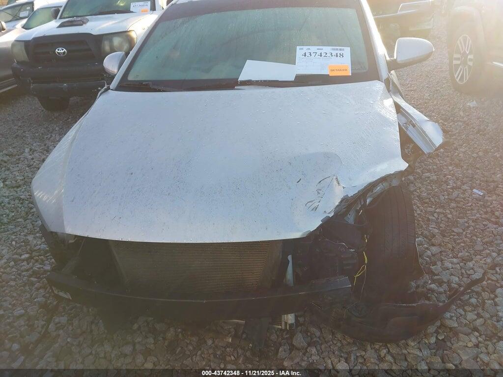 5NPD74LF6JH352086 2018 HYUNDAI ELANTRA photo no. 12