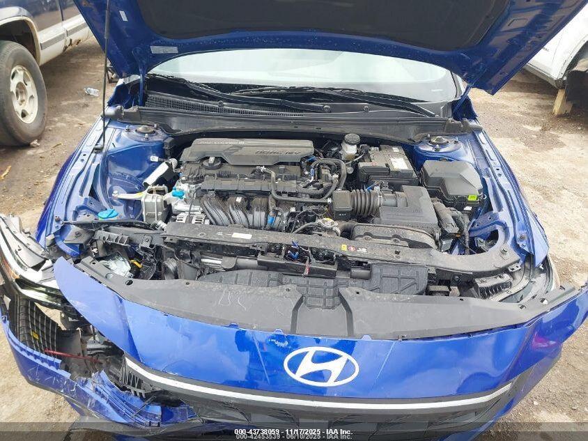 KMHLM4DGXSU974138 2025 HYUNDAI ELANTRA photo no. 10