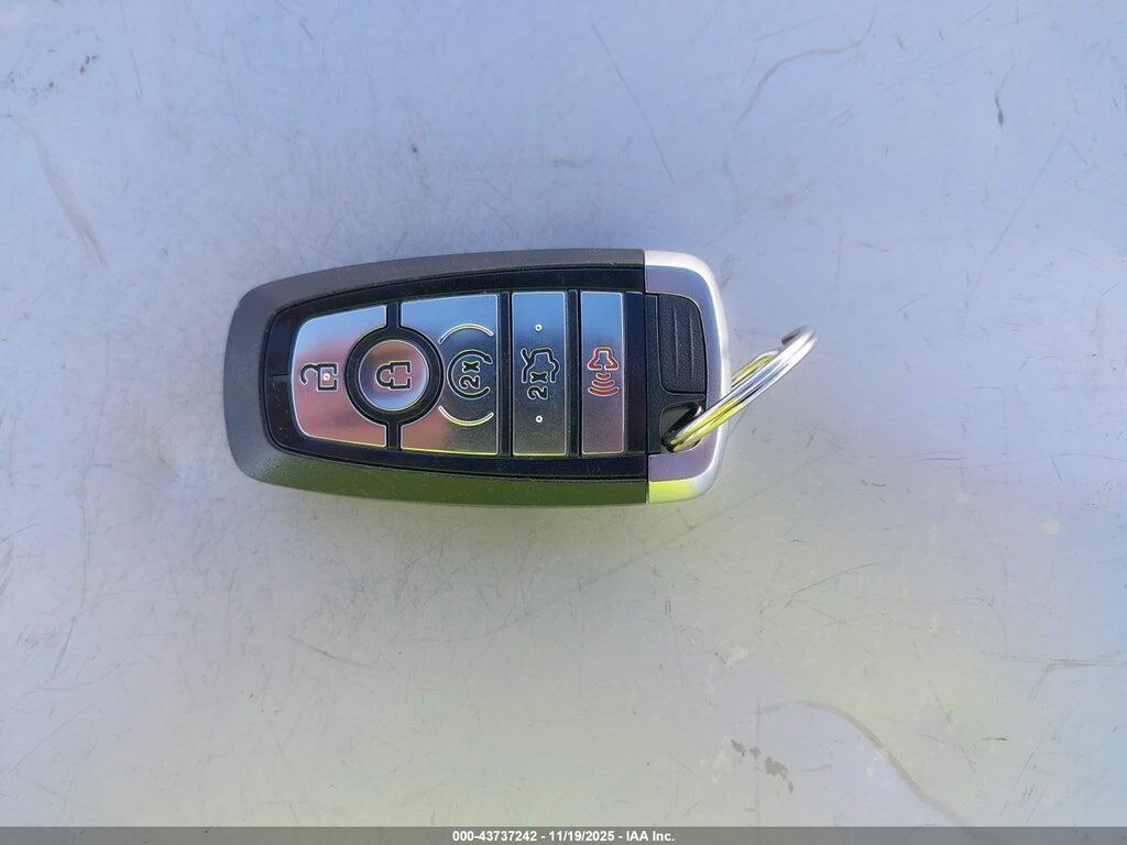 2FMPK4K90JBB32795 2018 FORD EDGE photo no. 11