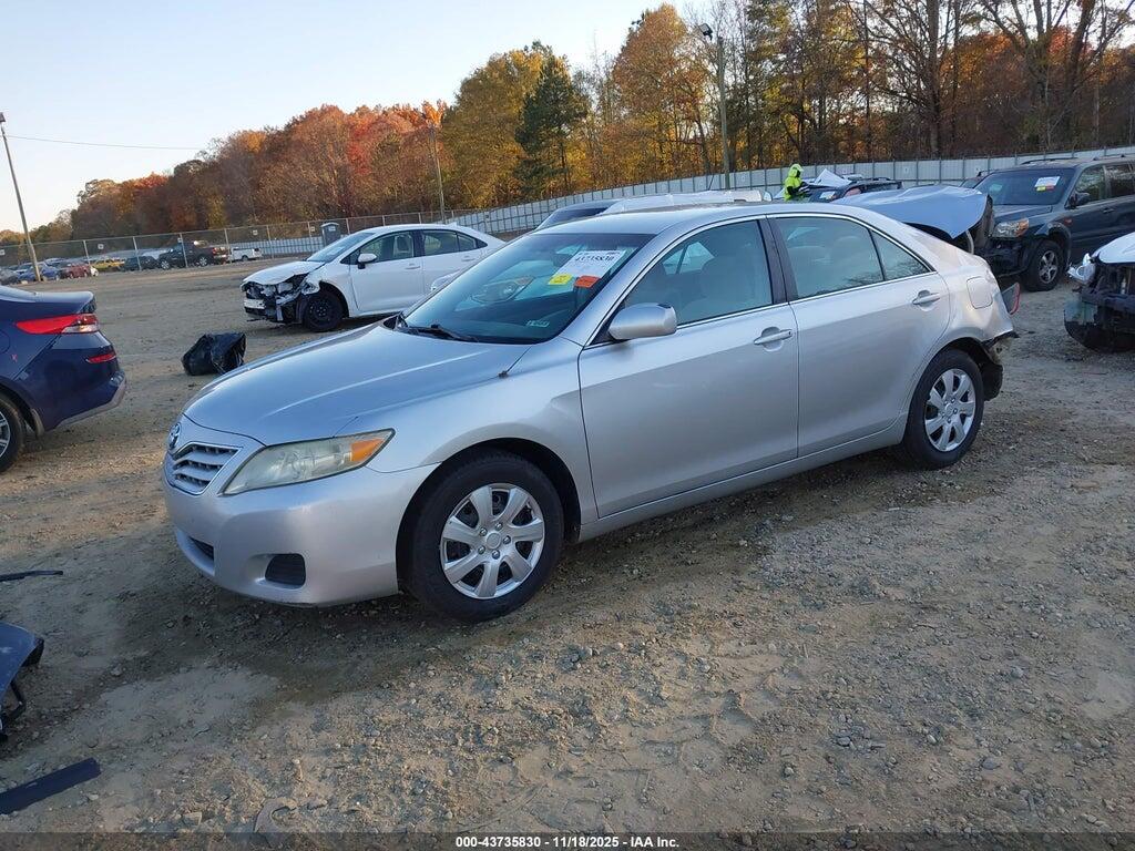 4T1BF3EK6BU678360 2011 TOYOTA CAMRY photo no. 2