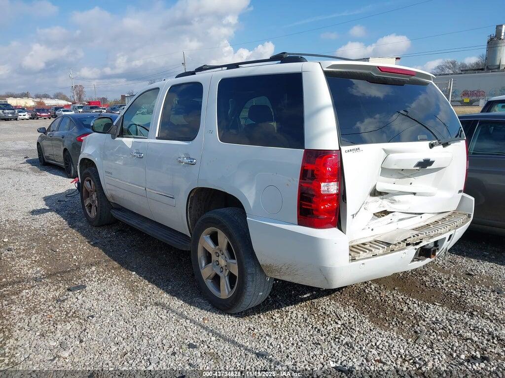 1GNSKCE02BR284945 2011 CHEVROLET TAHOE photo no. 3