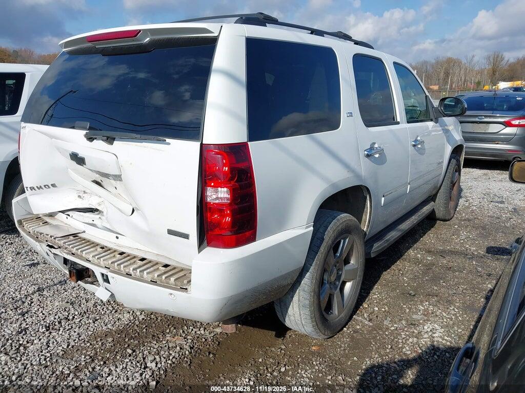 1GNSKCE02BR284945 2011 CHEVROLET TAHOE photo no. 4