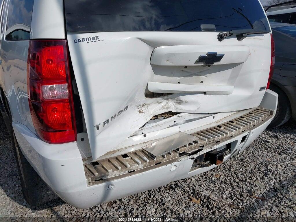 1GNSKCE02BR284945 2011 CHEVROLET TAHOE photo no. 6
