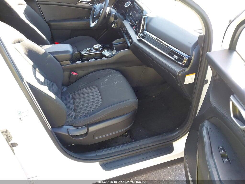KNDPUCAG2P7050562 2023 KIA SPORTAGE HYBRID photo no. 5